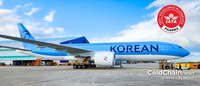 대한항공 보잉 777F 항공기.