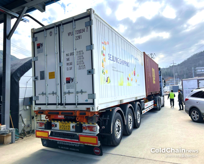 세중해운 CA컨테이너를 활용한 현장사진.