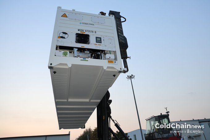 Star Cool CA 컨테이너 현장사진.